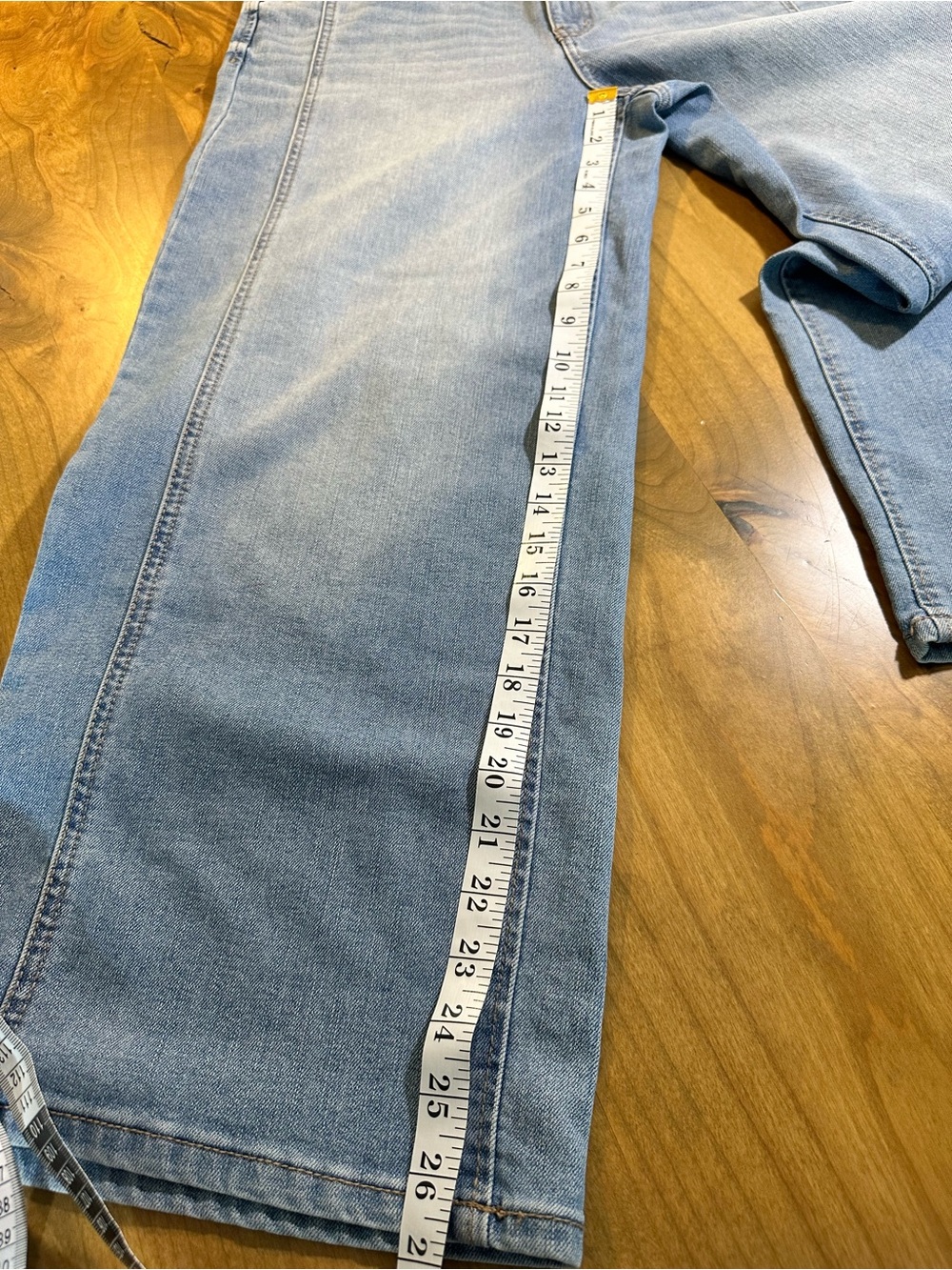 Time and Tru Crop Wide Leg Jeans Light Wash High Rise Size 10 NWT - Picture 6 of 10